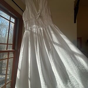 Abercrombie & Fitch White Maxi Dress